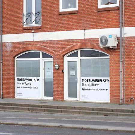 Motel Sindal Bagian luar foto